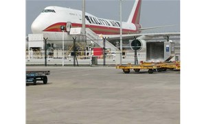 航线网络扩容 数字技术赋能 航空货运构筑外贸快效率空中通道